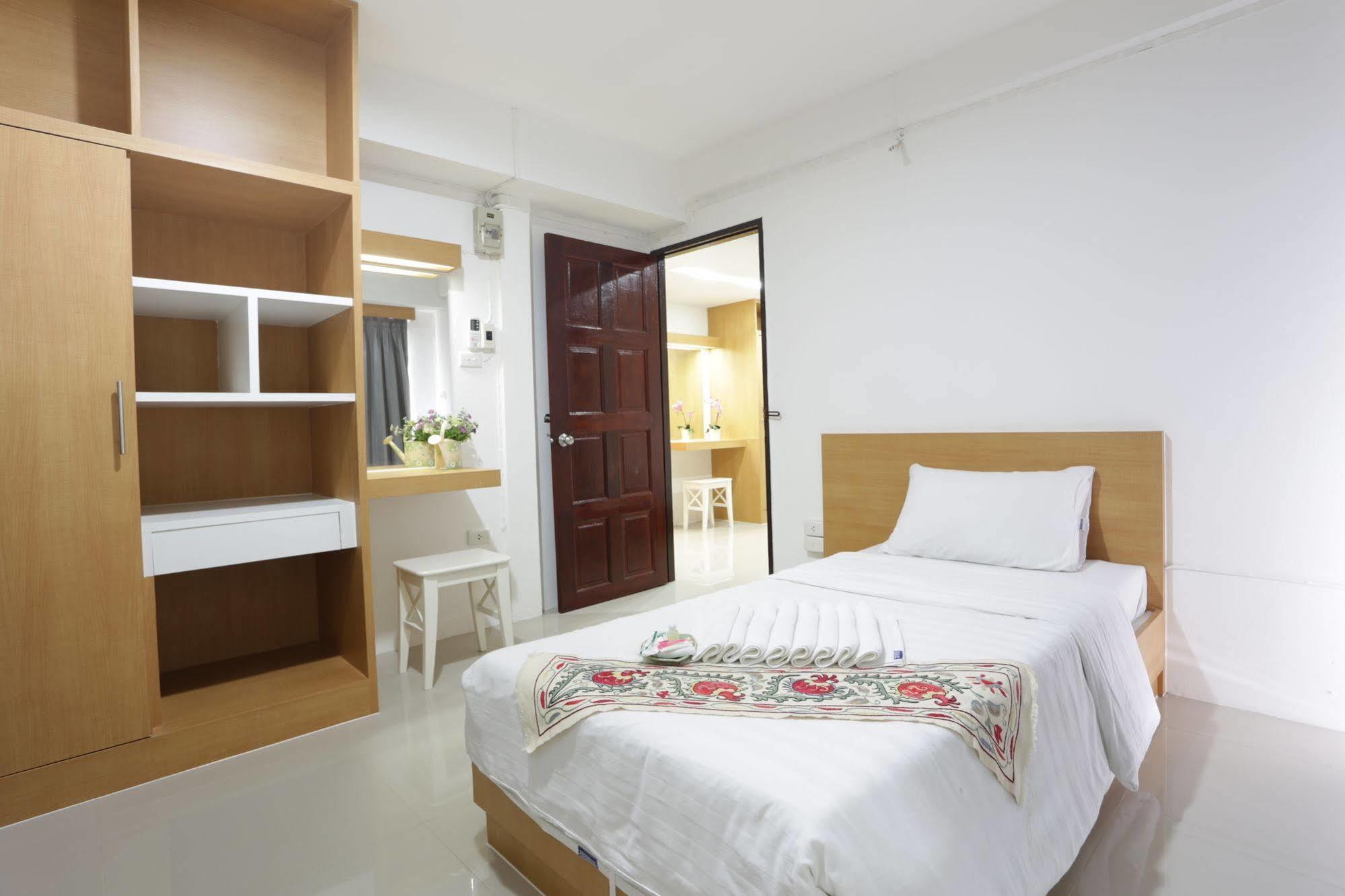 Beerapan Hotel Bangkok Exteriér fotografie