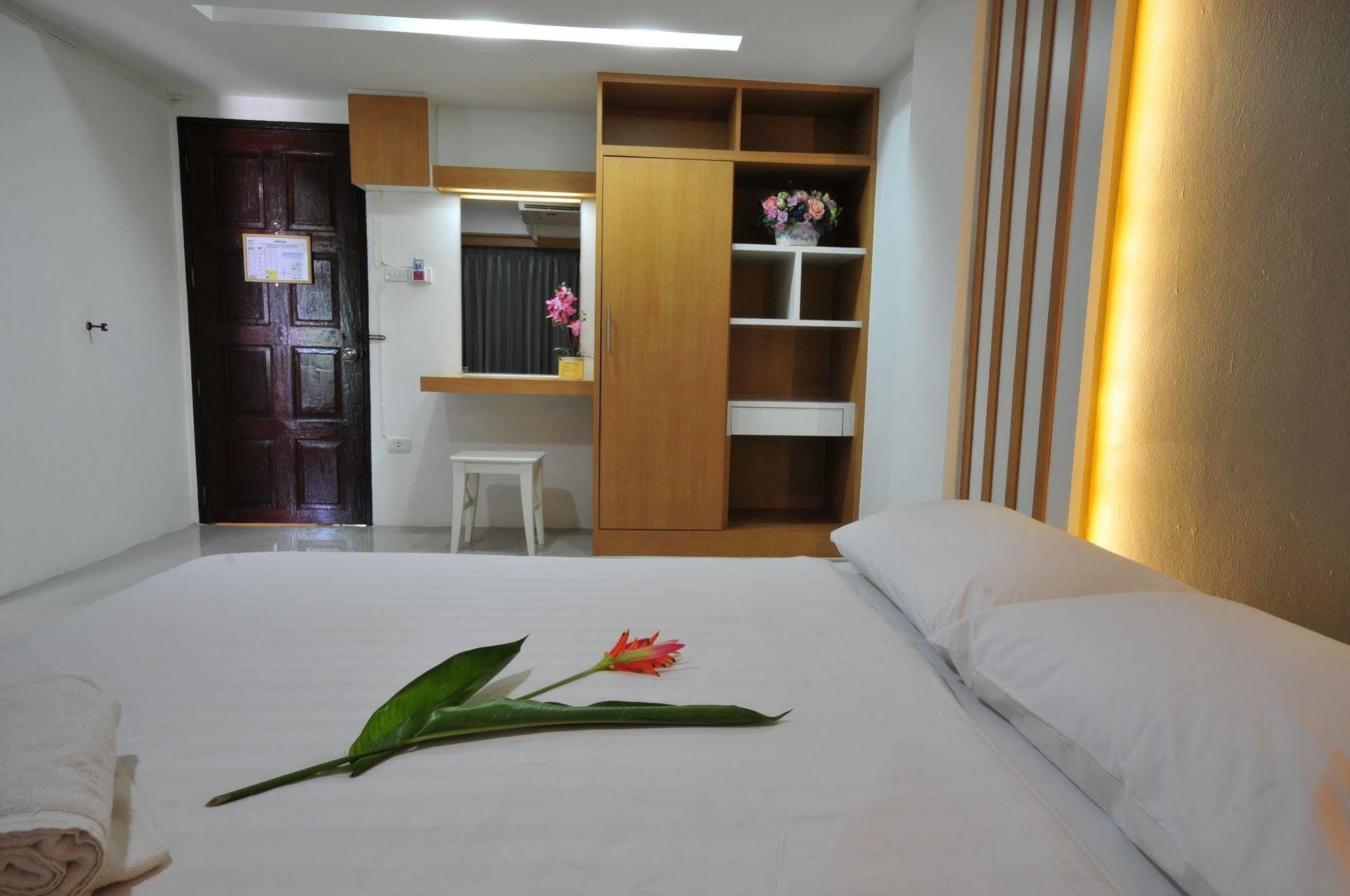 Beerapan Hotel Bangkok Exteriér fotografie